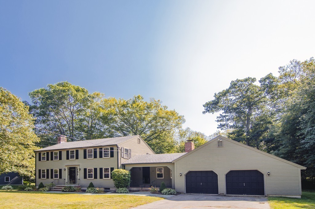 69 Ortins Road Hamilton, MA 01982 - Photo 2 of 21