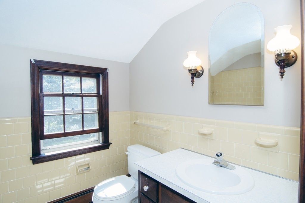 69 Ortins Road Hamilton, MA 01982 - Photo 9 of 21