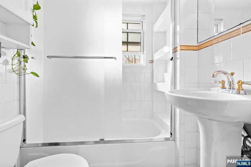 1292A Teaneck Road, Unit B Teaneck, NJ 07666 - Photo 15 of 30