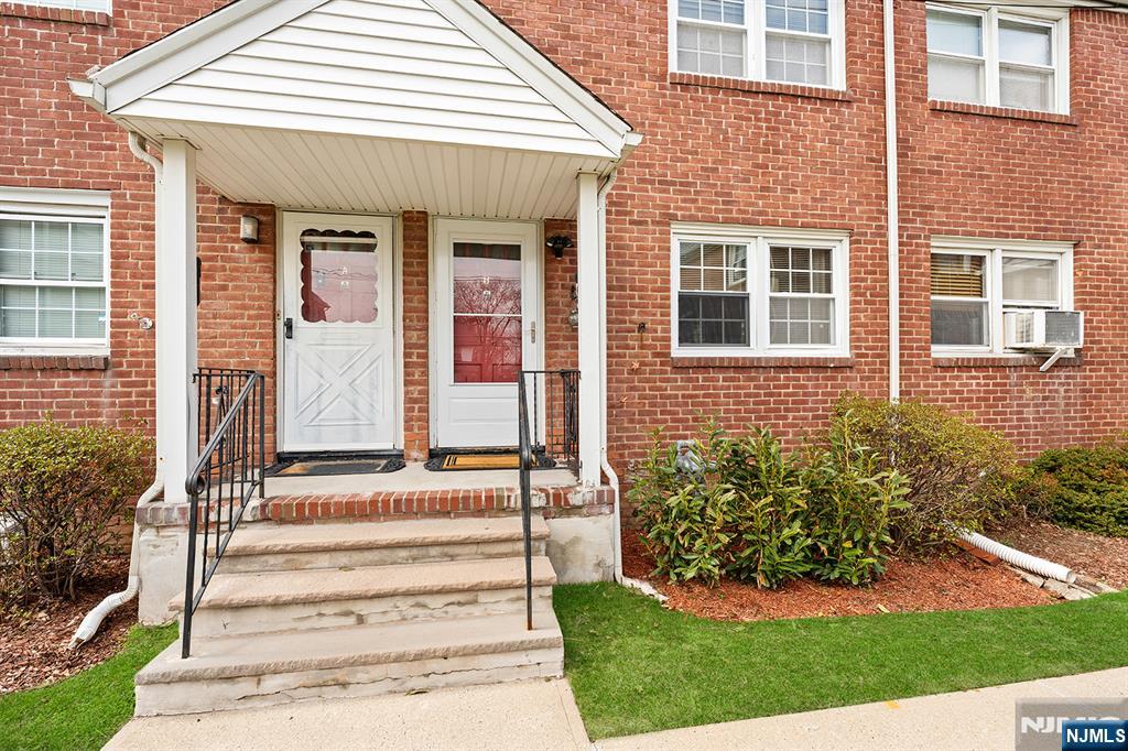 1292A Teaneck Road, Unit B Teaneck, NJ 07666 - Photo 2 of 30