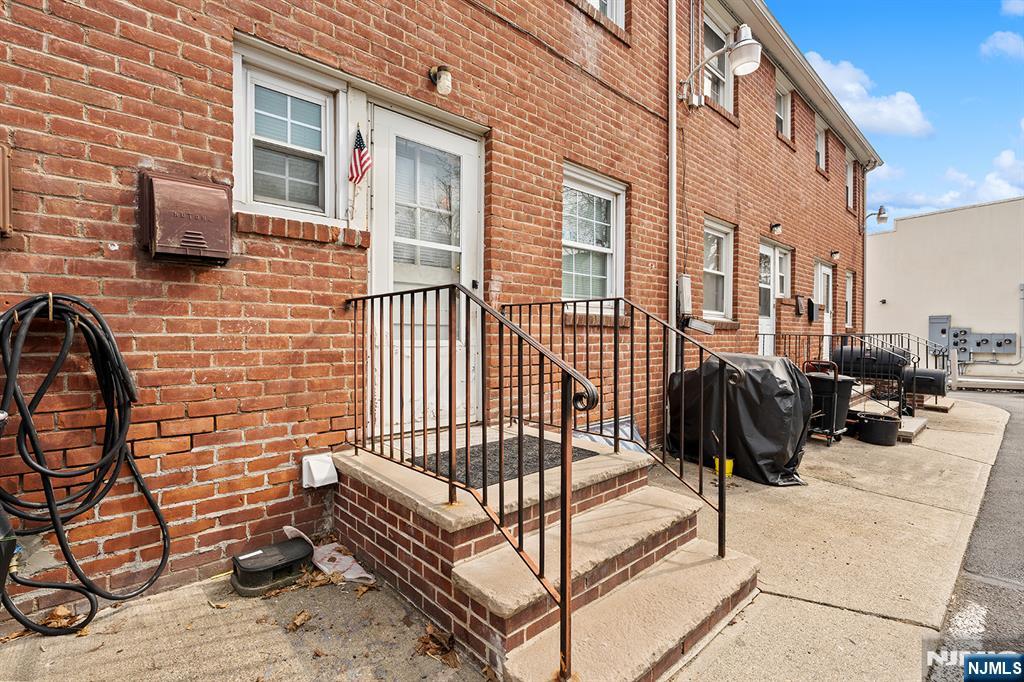 1292A Teaneck Road, Unit B Teaneck, NJ 07666 - Photo 22 of 30