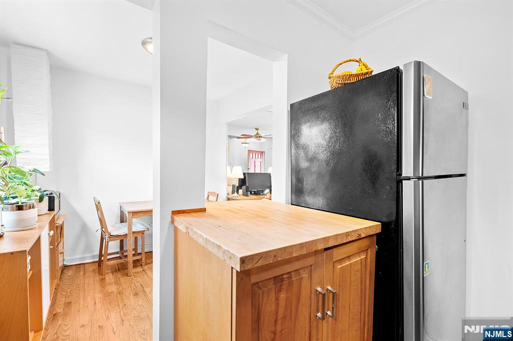 1292A Teaneck Road, Unit B Teaneck, NJ 07666 - Photo 5 of 30