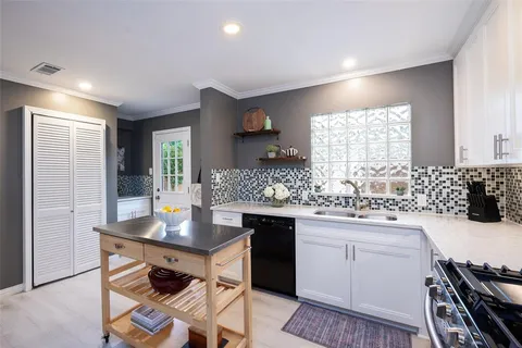 $689,000 | 6158 Anita Street, Dallas, TX 75214