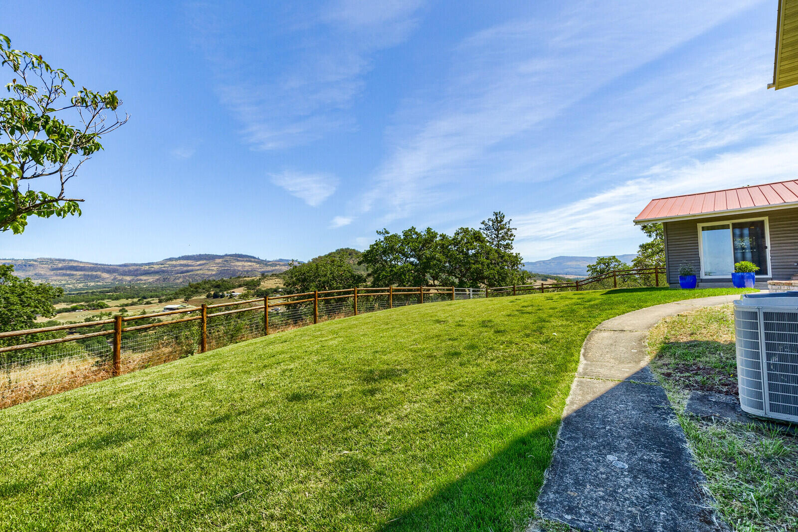 2367 Brownsboro-Meridian Road Eagle Point, OR 97524 - Photo 38 of 49 15_BMH_15_mls