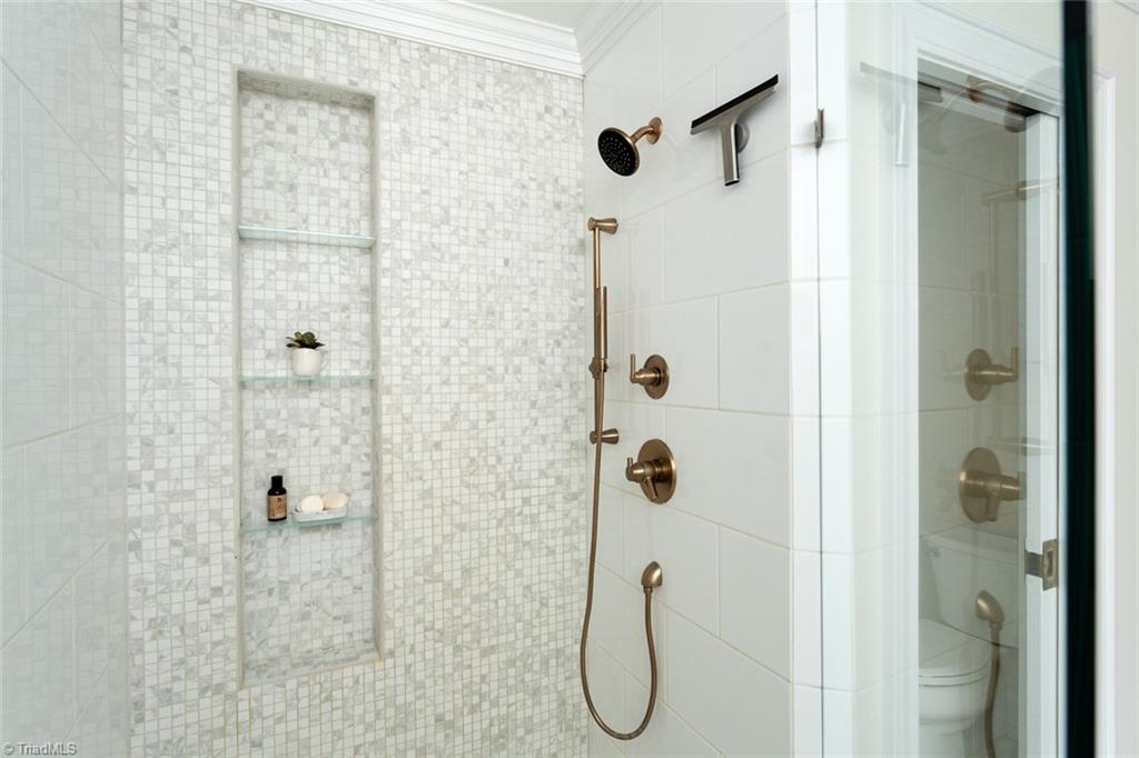 3200 North Rockingham Road Greensboro, NC 27407 - Photo 26 of 45 Gallery Image 26
