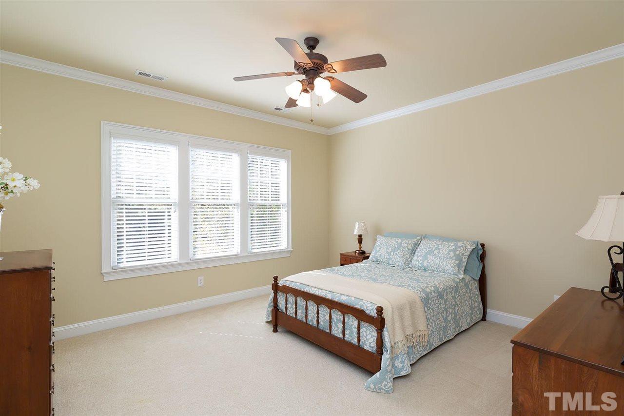 12329 Beestone Lane Raleigh, NC 27614 - Photo 19 of 30 Gallery Image 19
