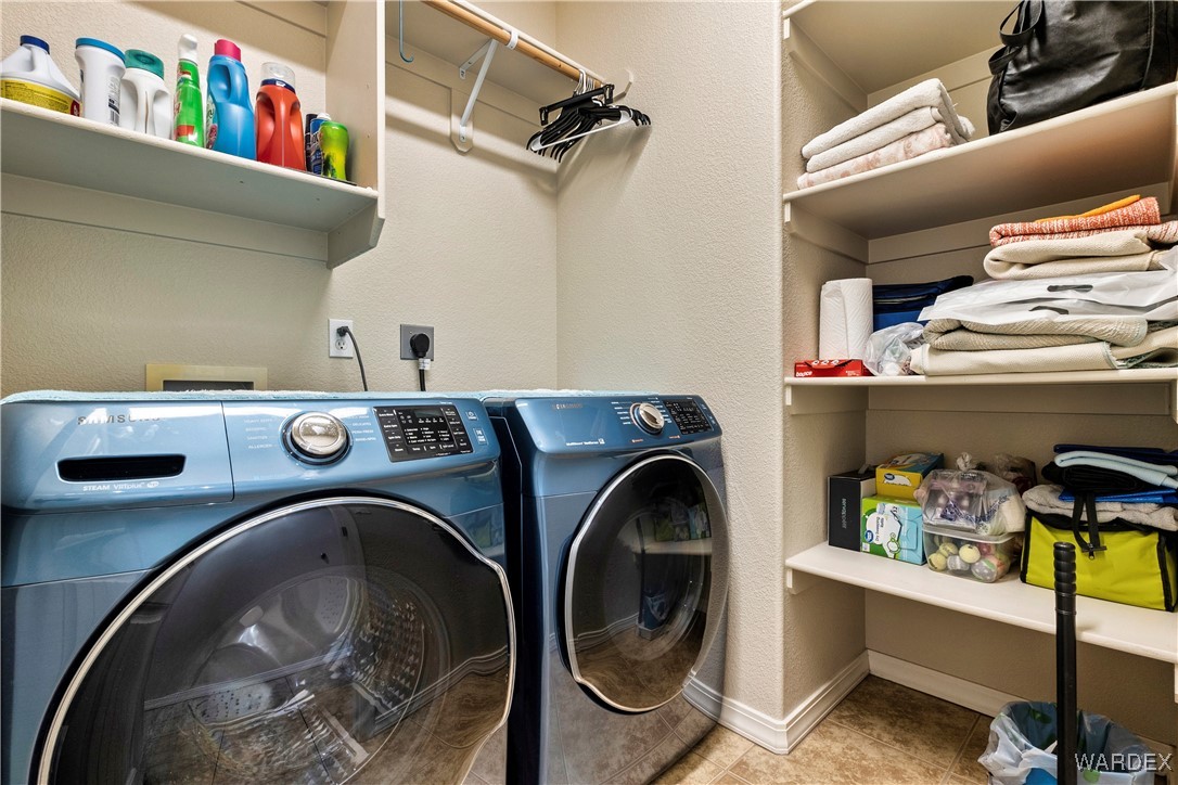 3298 Motherload Road Kingman, AZ 86401 - Photo 12 of 67 Laundry