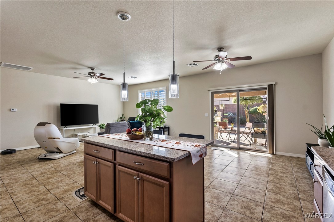 3298 Motherload Road Kingman, AZ 86401 - Photo 23 of 67 Kitchen