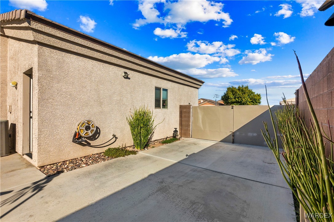 3298 Motherload Road Kingman, AZ 86401 - Photo 43 of 67 Side of Structure