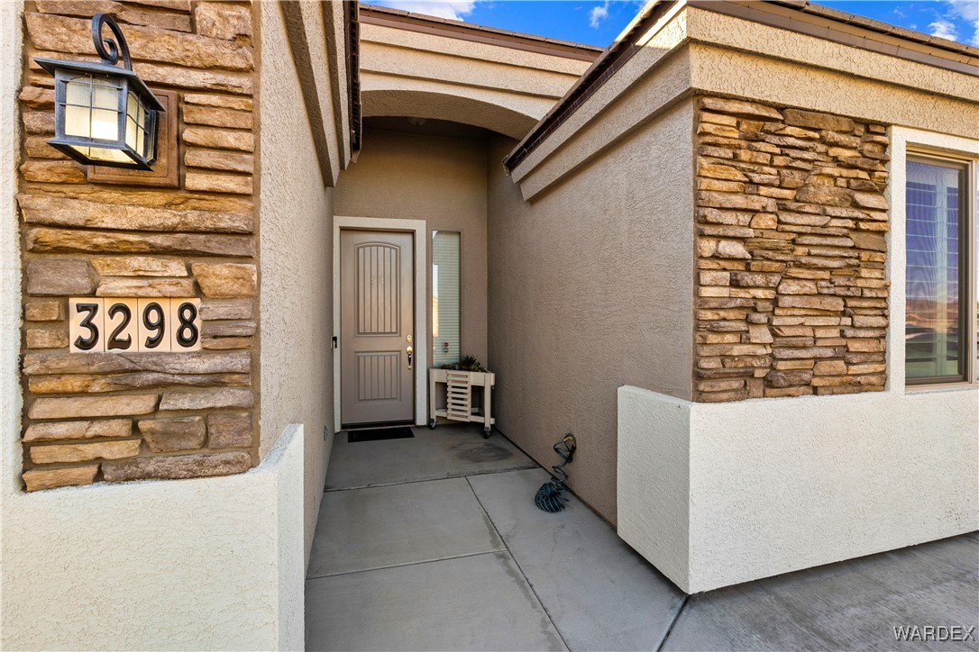 3298 Motherload Road Kingman, AZ 86401 - Photo 5 of 67 Entry