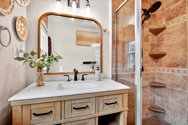 $365,000 | 300 South Charles Street, Edwardsville, IL 62025