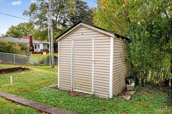 $365,000 | 300 South Charles Street, Edwardsville, IL 62025