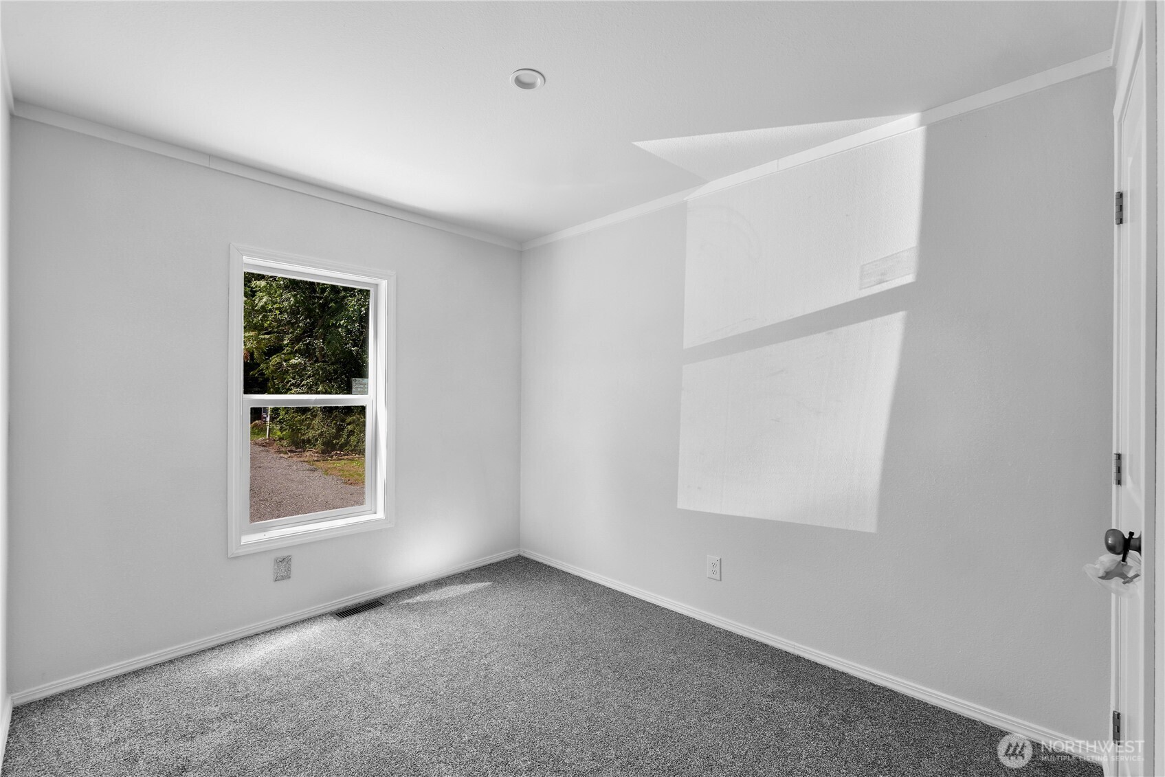 7944 Carson Road Blaine, WA 98230 - Photo 23 of 33