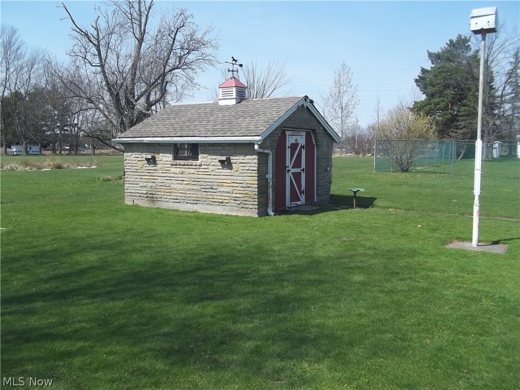 11130 West Sprague Road Cleveland, OH 44130 - Photo 4 of 18 Gallery Image 4
