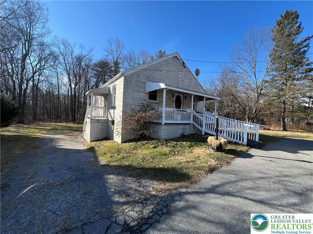 $219,900 | 3749 Mountain View Drive, Danielsville, PA 18038