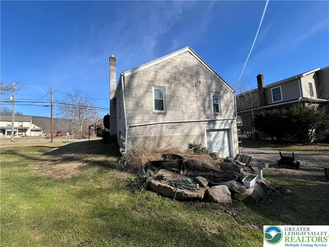 $219,900 | 3749 Mountain View Drive, Danielsville, PA 18038