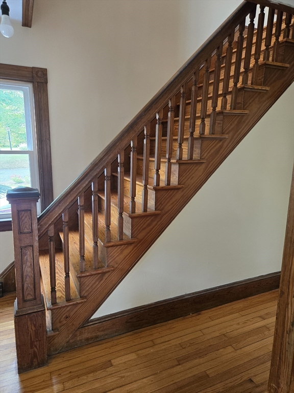 32 Hampden Street Northampton, MA 01060 - Photo 17 of 29