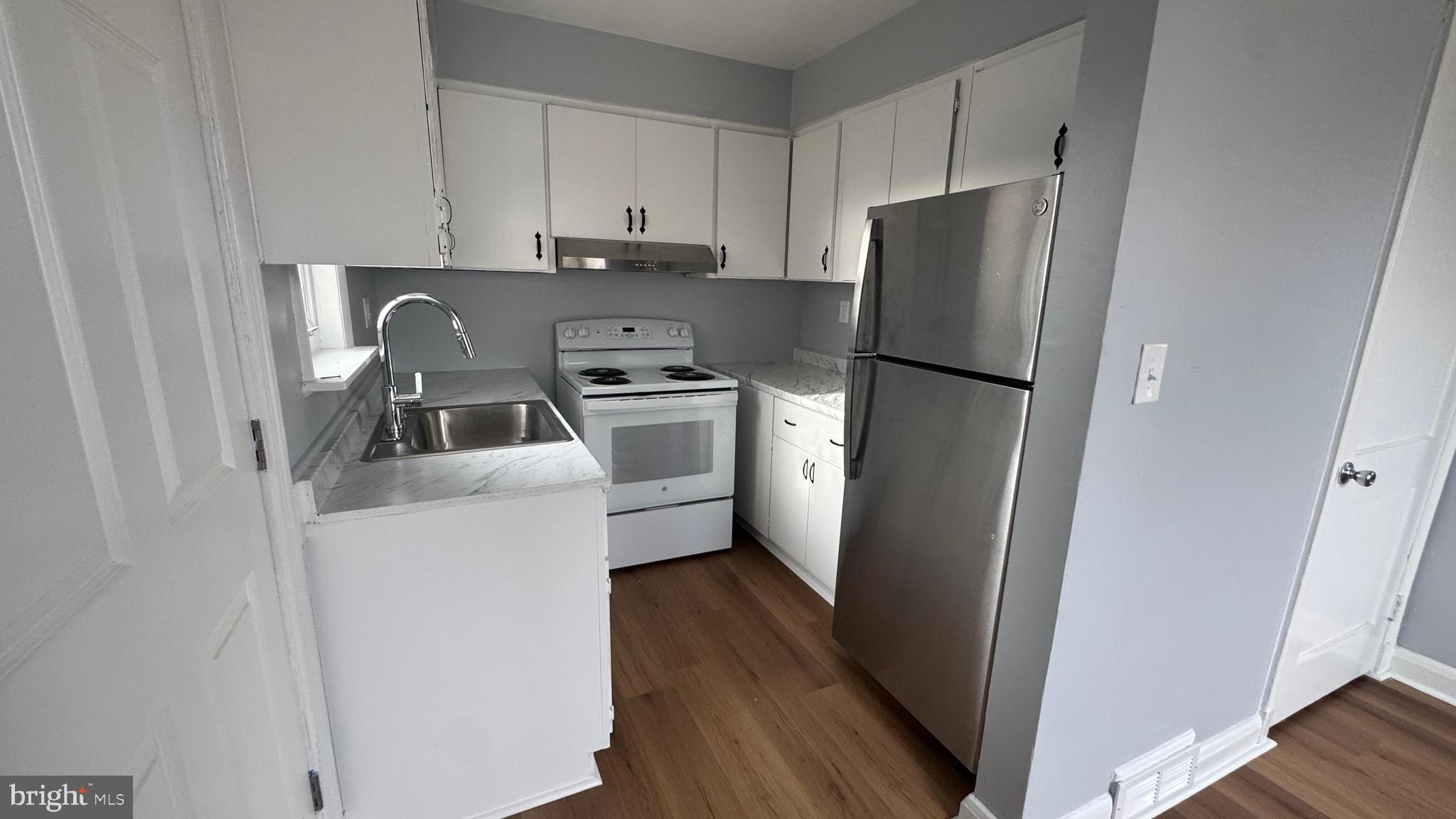 7107 Liberty Road Baltimore, MD 21207 - Photo 3 of 17