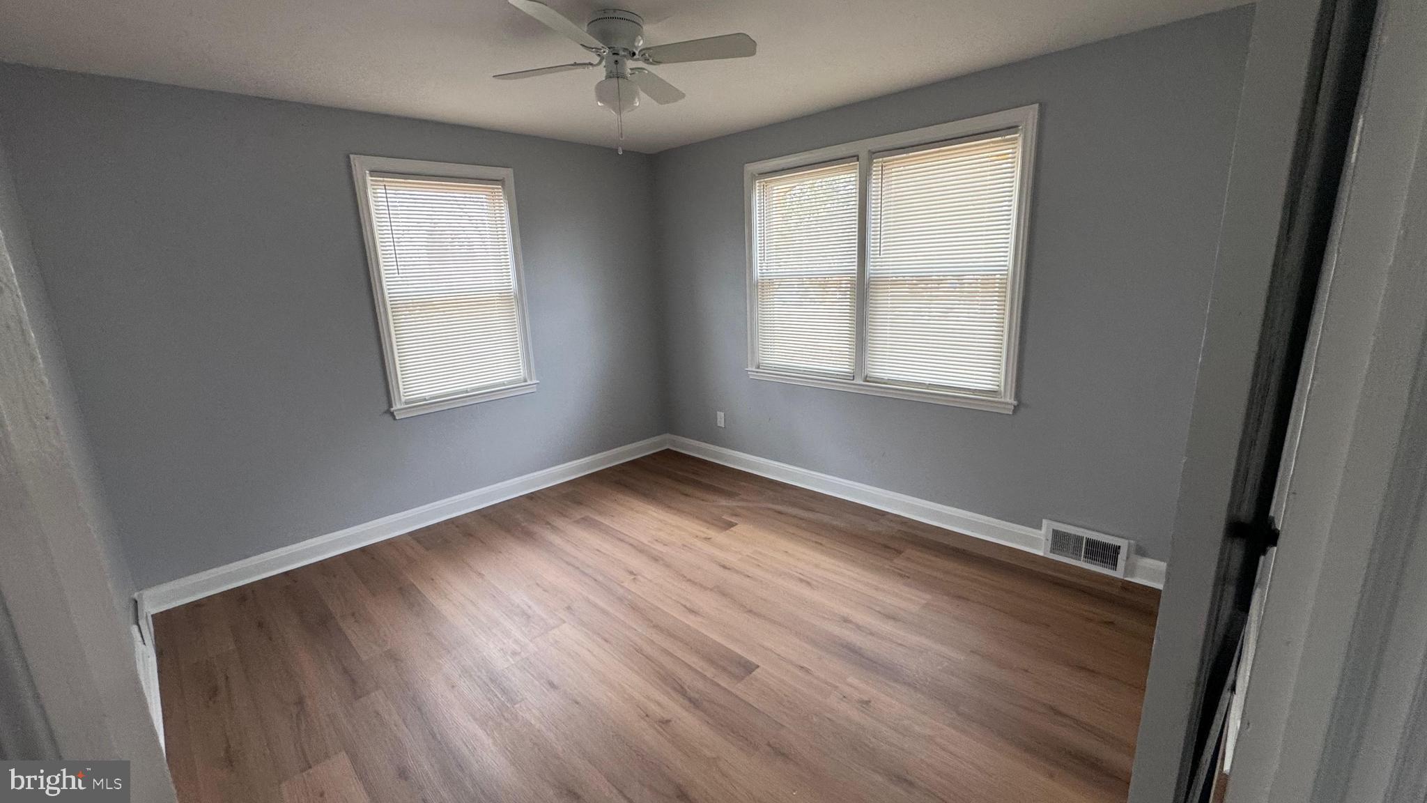 7107 Liberty Road Baltimore, MD 21207 - Photo 7 of 17