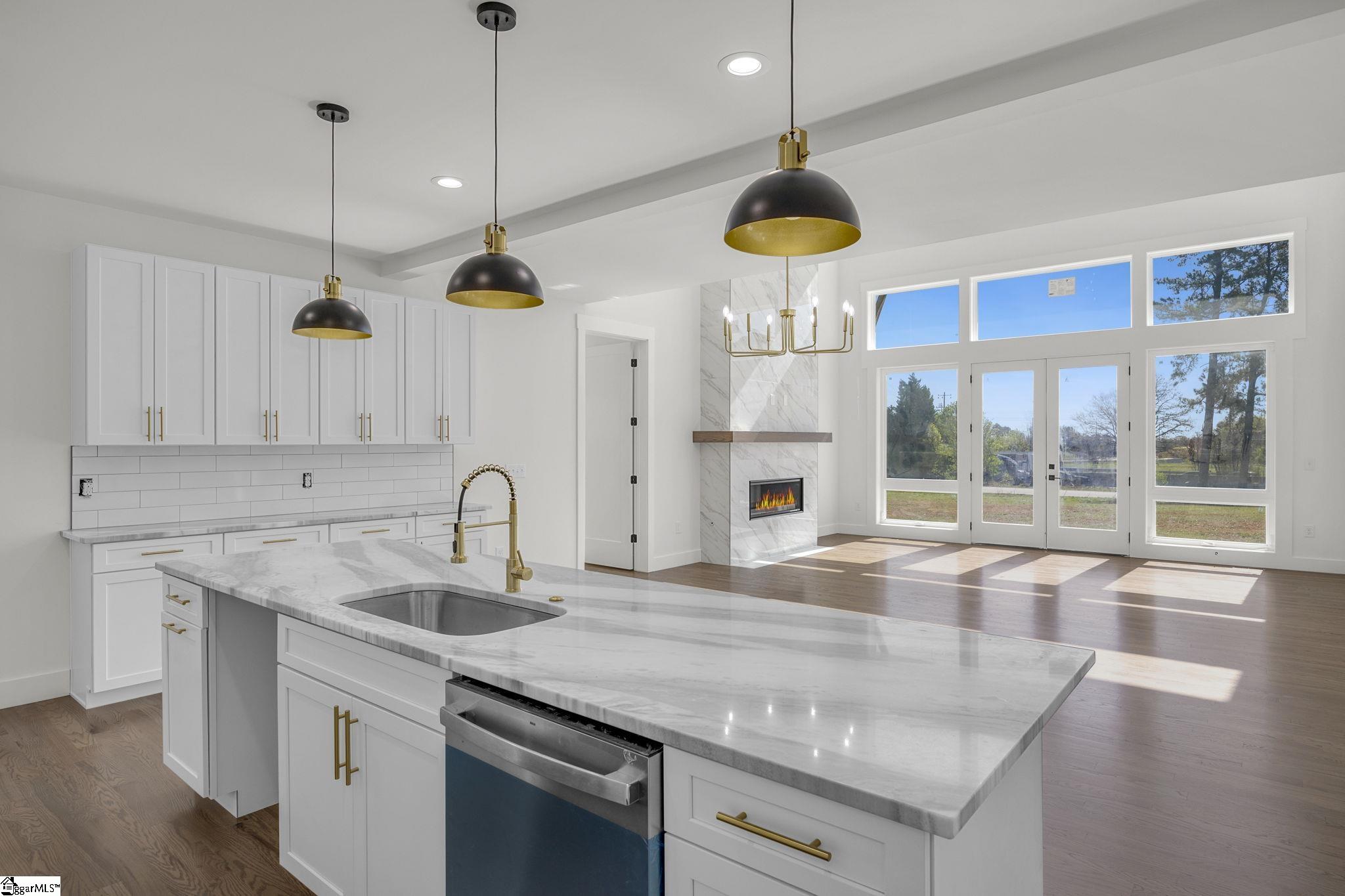 8 Village Crest Drive Greenville, SC 29607 - Photo 19 of 49