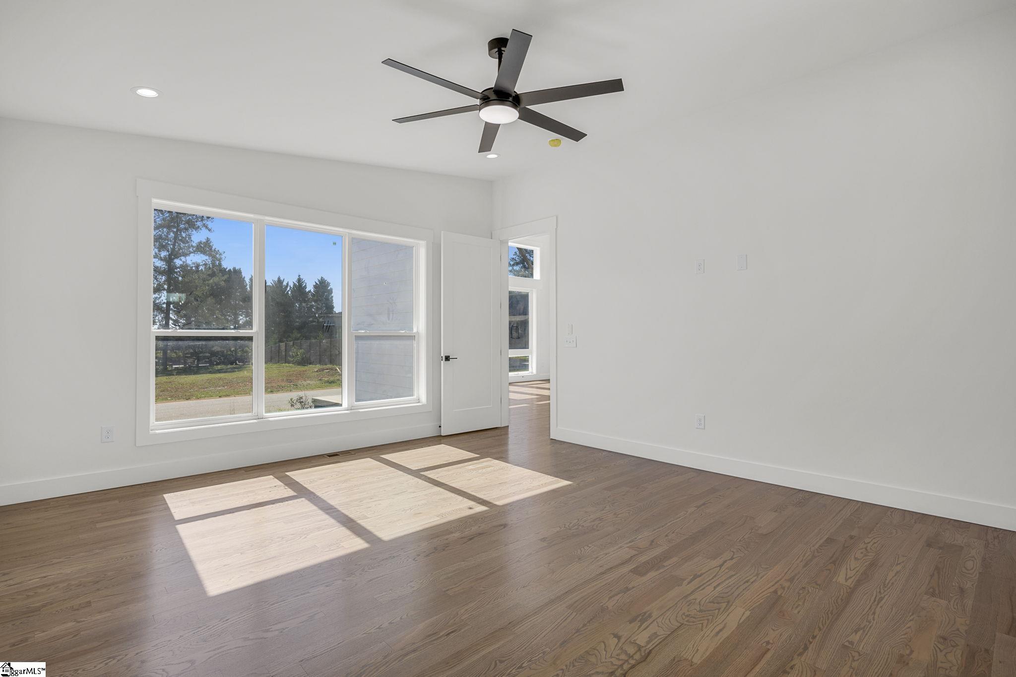 8 Village Crest Drive Greenville, SC 29607 - Photo 23 of 49