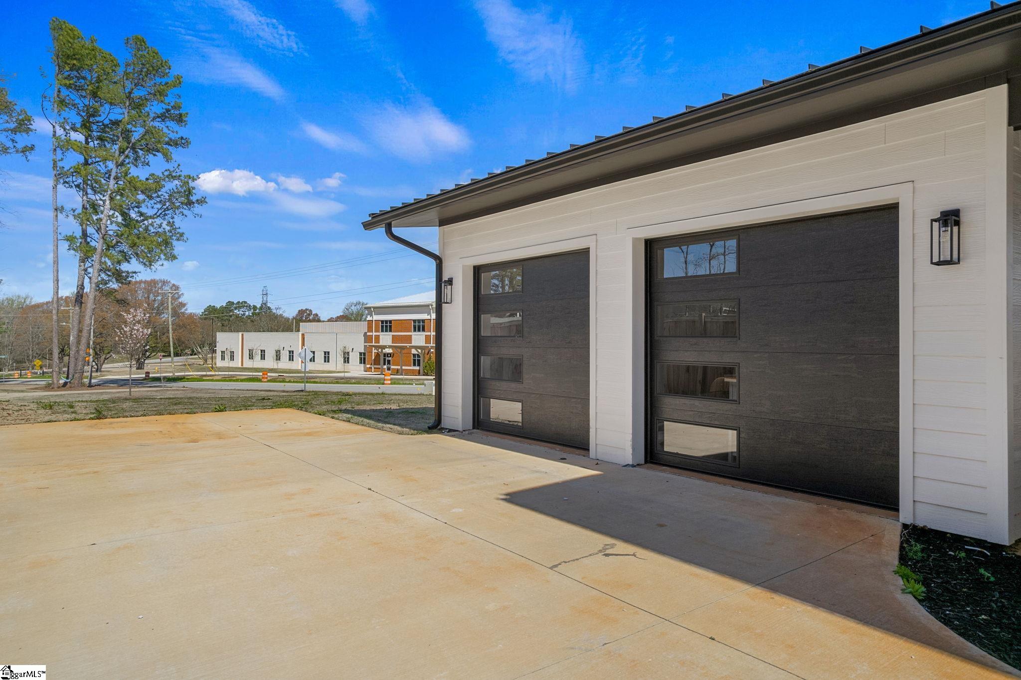 8 Village Crest Drive Greenville, SC 29607 - Photo 40 of 49