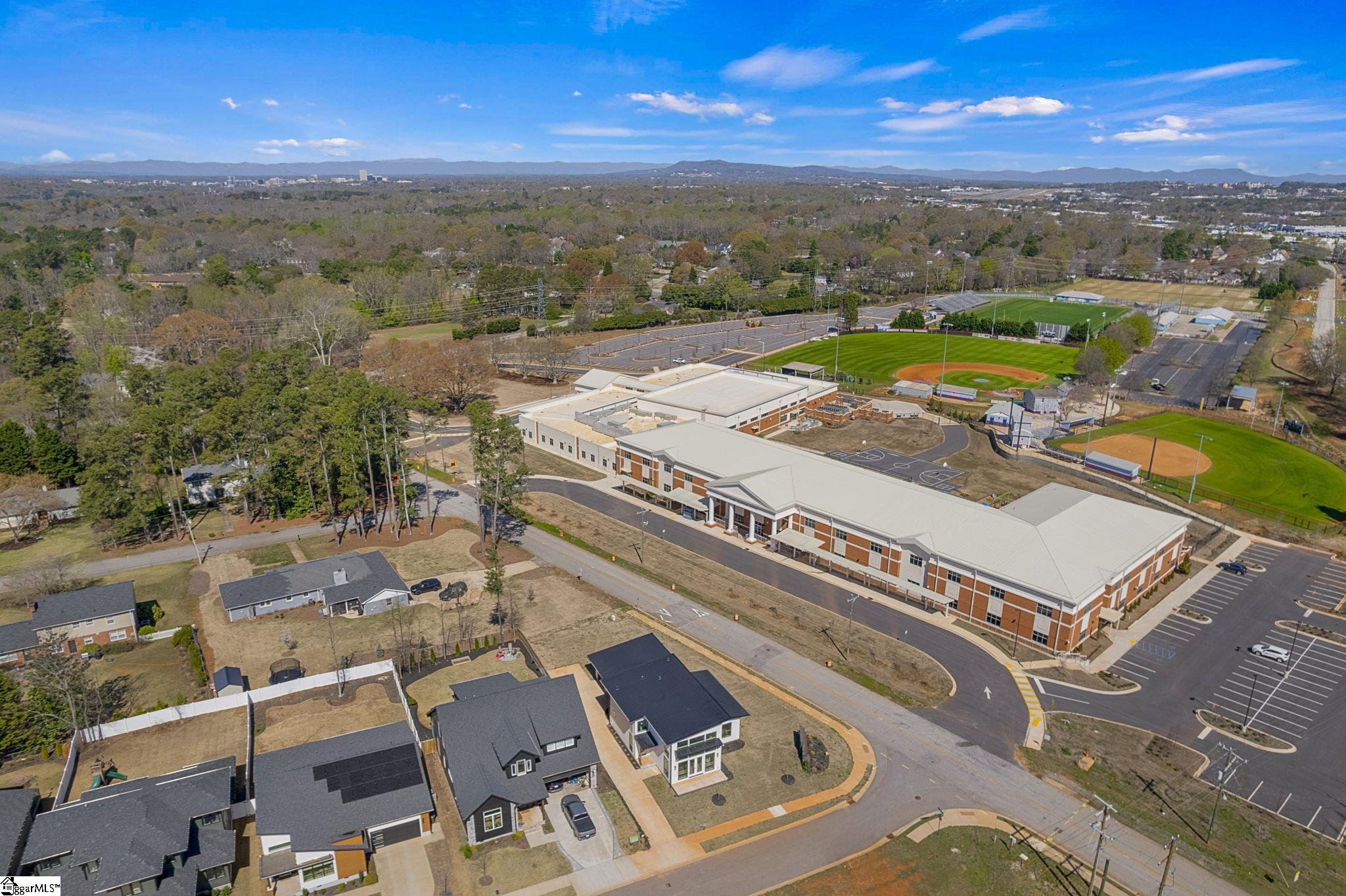 8 Village Crest Drive Greenville, SC 29607 - Photo 47 of 49