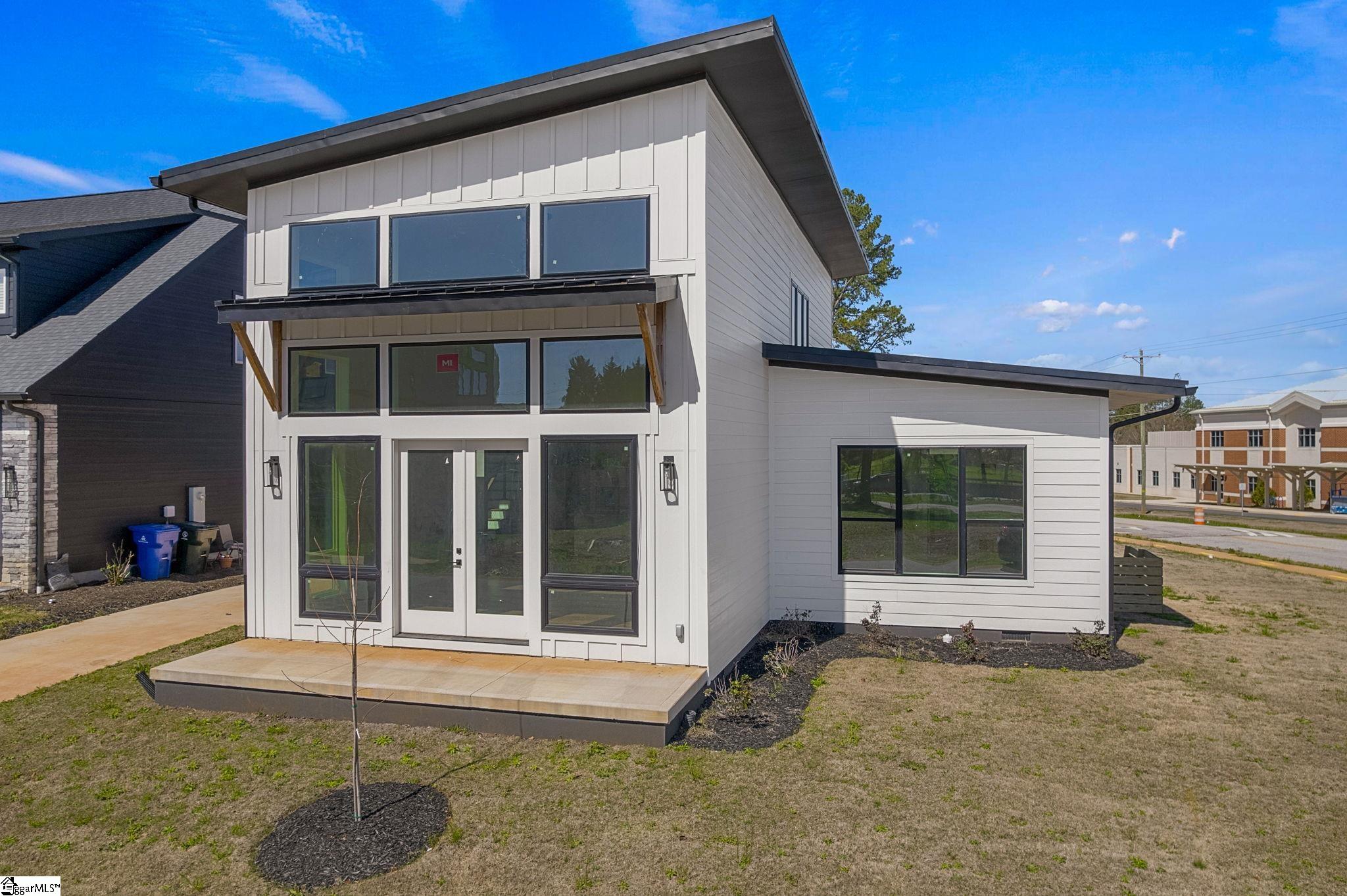 8 Village Crest Drive Greenville, SC 29607 - Photo 7 of 49