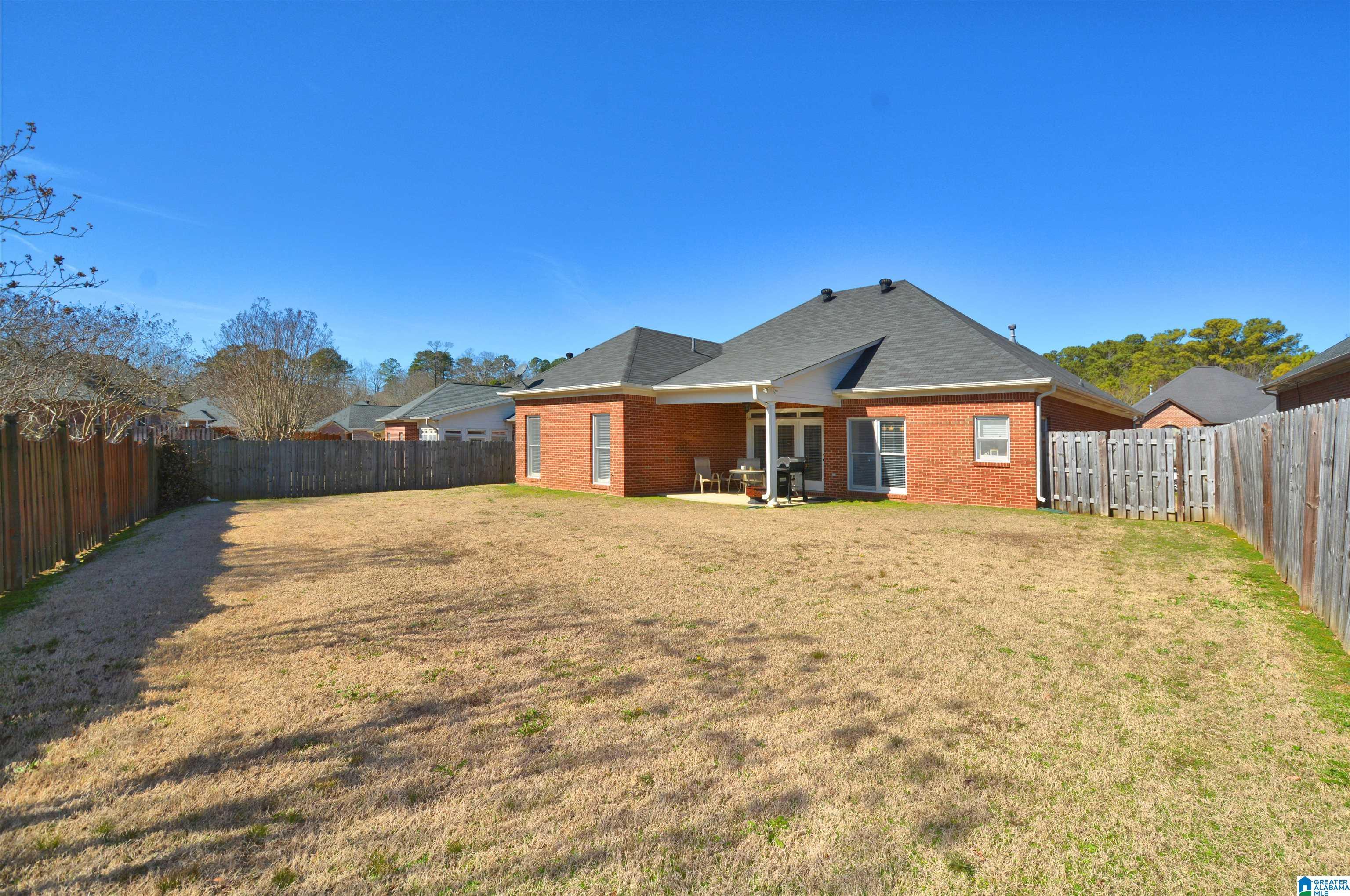 207 Beaver Crest Circle Pelham, AL 35124 - Photo 4 of 33