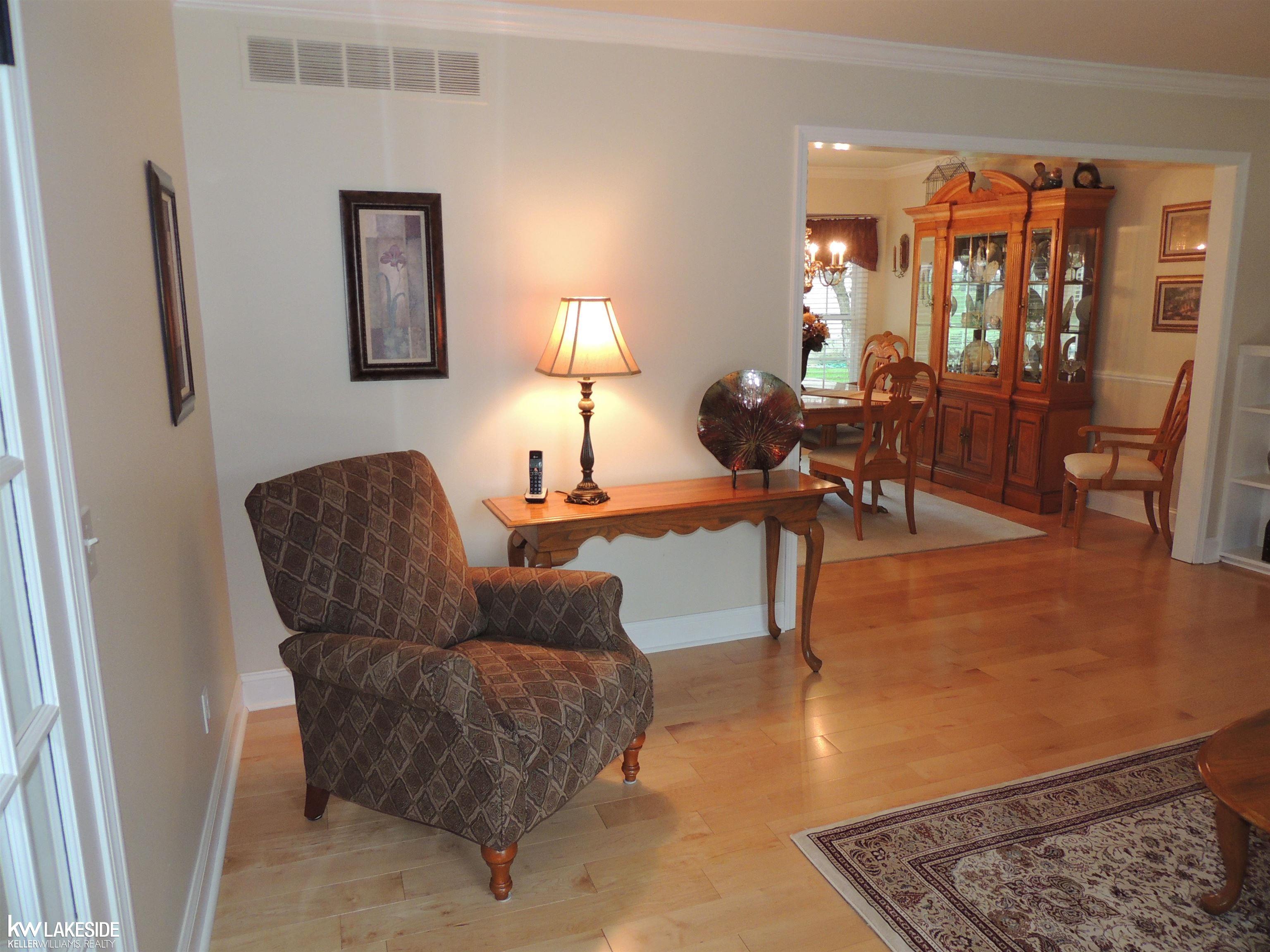 900 Ravine Terrace Drive Rochester, MI 48307 - Photo 10 of 66 50122149-9.JPG