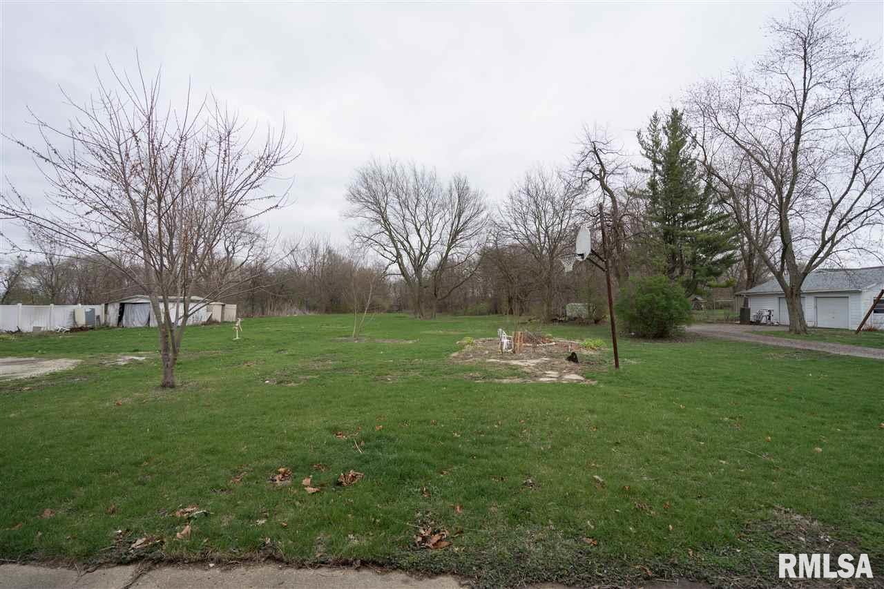 1009 Springfield Road East Peoria, IL 61611 - Photo 31 of 32 Gallery Image 31