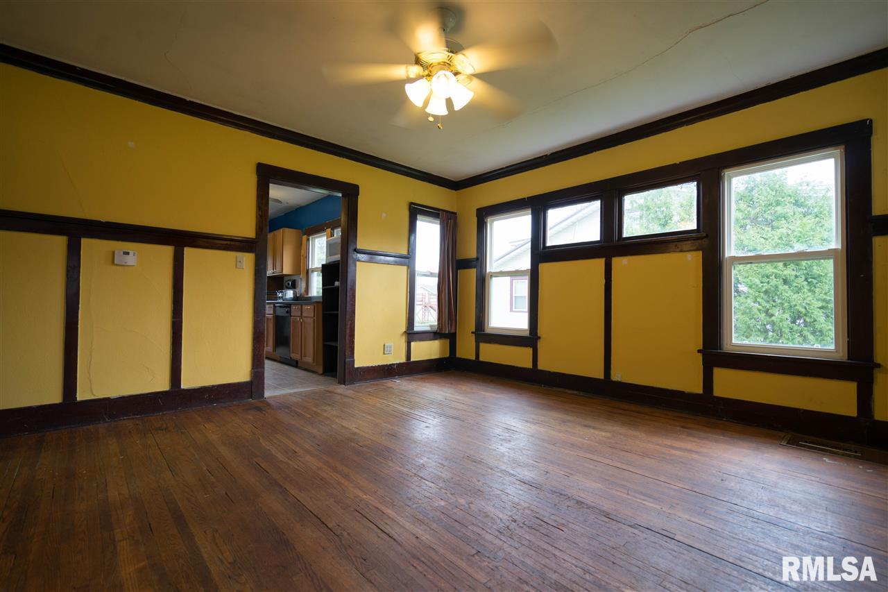 1009 Springfield Road East Peoria, IL 61611 - Photo 8 of 32 Gallery Image 8