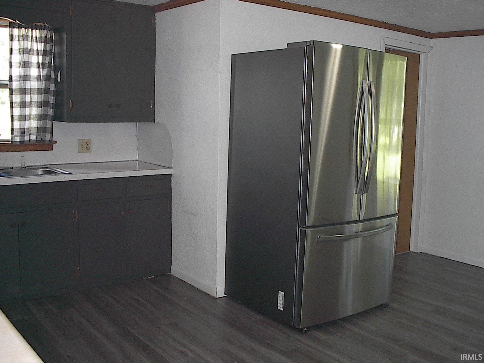 111 North Beech Street Butler, IN 46721 - Photo 5 of 12 Gallery Image 5