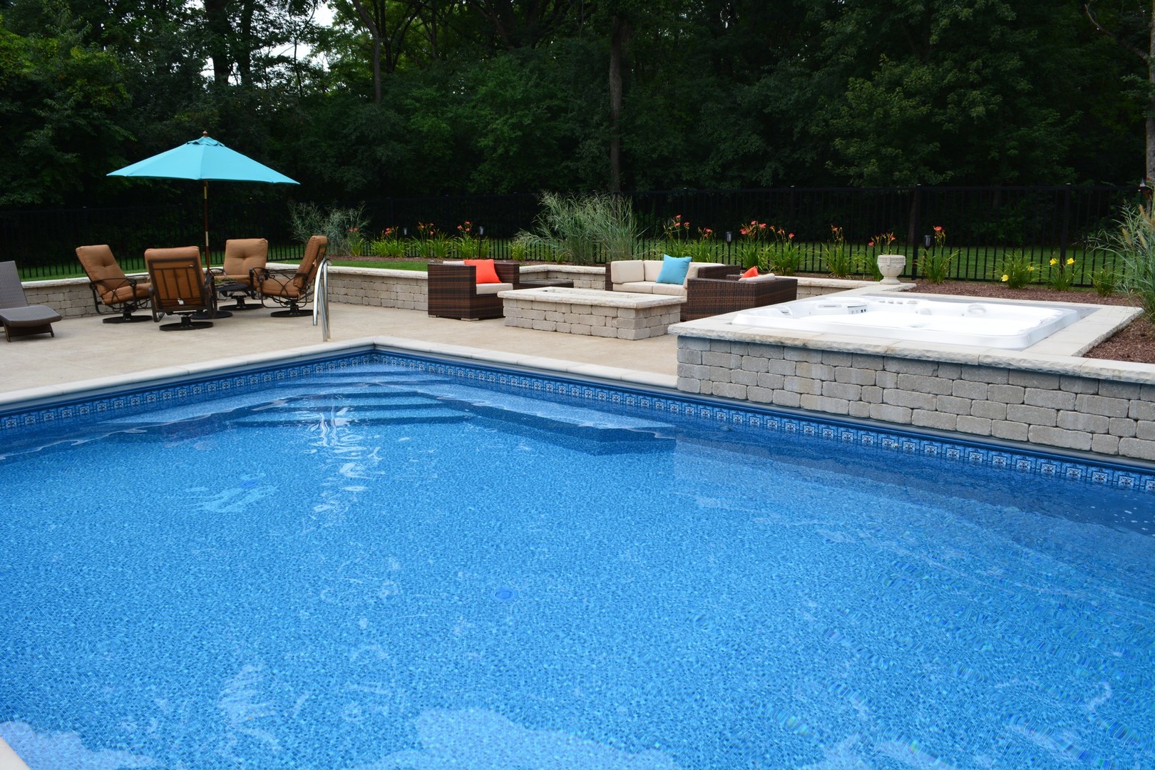 6814 Red Barn Road Crystal Lake, IL 60012 - Photo 46 of 50 a outdoor space with patio and white umbrellas