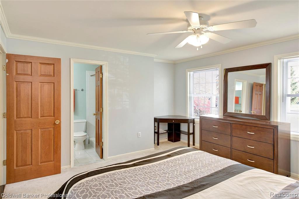 3594 Hazelton Avenue Rochester Hills, MI 48307 - Photo 15 of 33