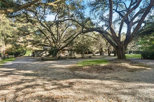 $325,000 | 75252 Tom Meyers Road, Covington, LA 70435