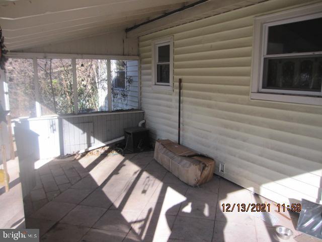 337 Wilson Road Hatboro, PA 19040 - Photo 4 of 32 Gallery Image 4