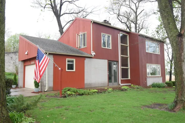 $329,900 | 850 Winding Road, Rensselaer, IN 47978