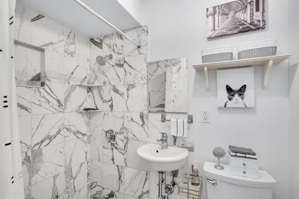 $2,100 | 290 Commonwealth Avenue, Unit 8, Boston, MA 02115