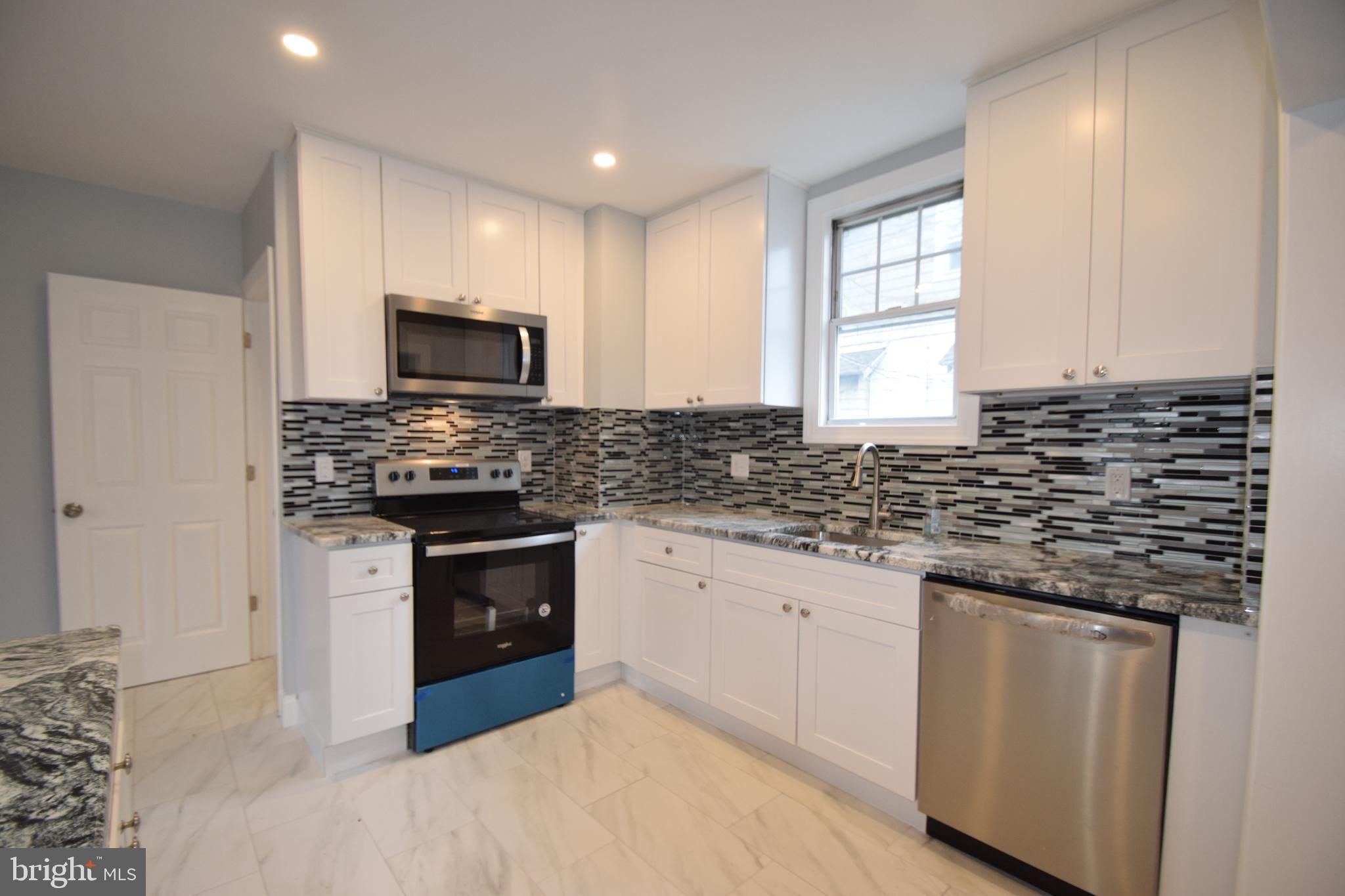 22 West Avon Road Brookhaven, PA 19015 - Photo 11 of 23 Gallery Image 11