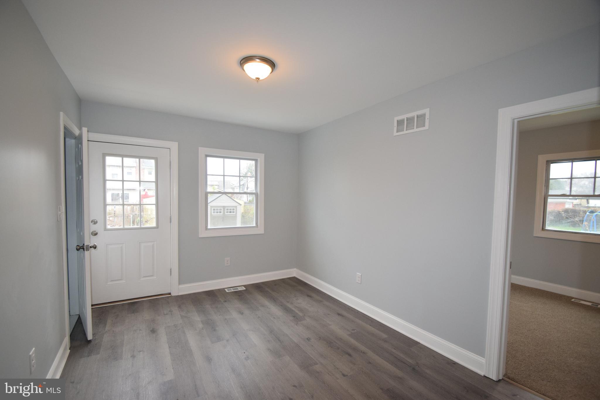 22 West Avon Road Brookhaven, PA 19015 - Photo 13 of 23 Gallery Image 13