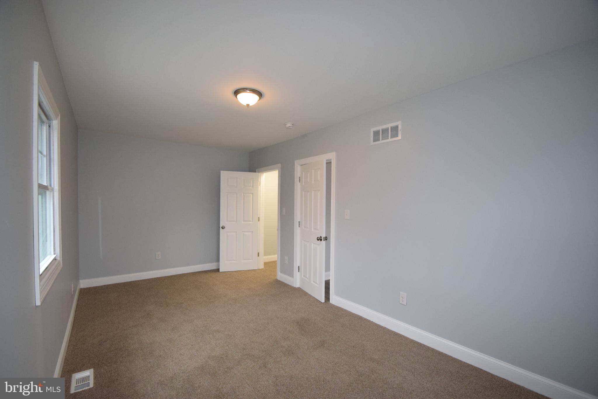 22 West Avon Road Brookhaven, PA 19015 - Photo 14 of 23 Gallery Image 14