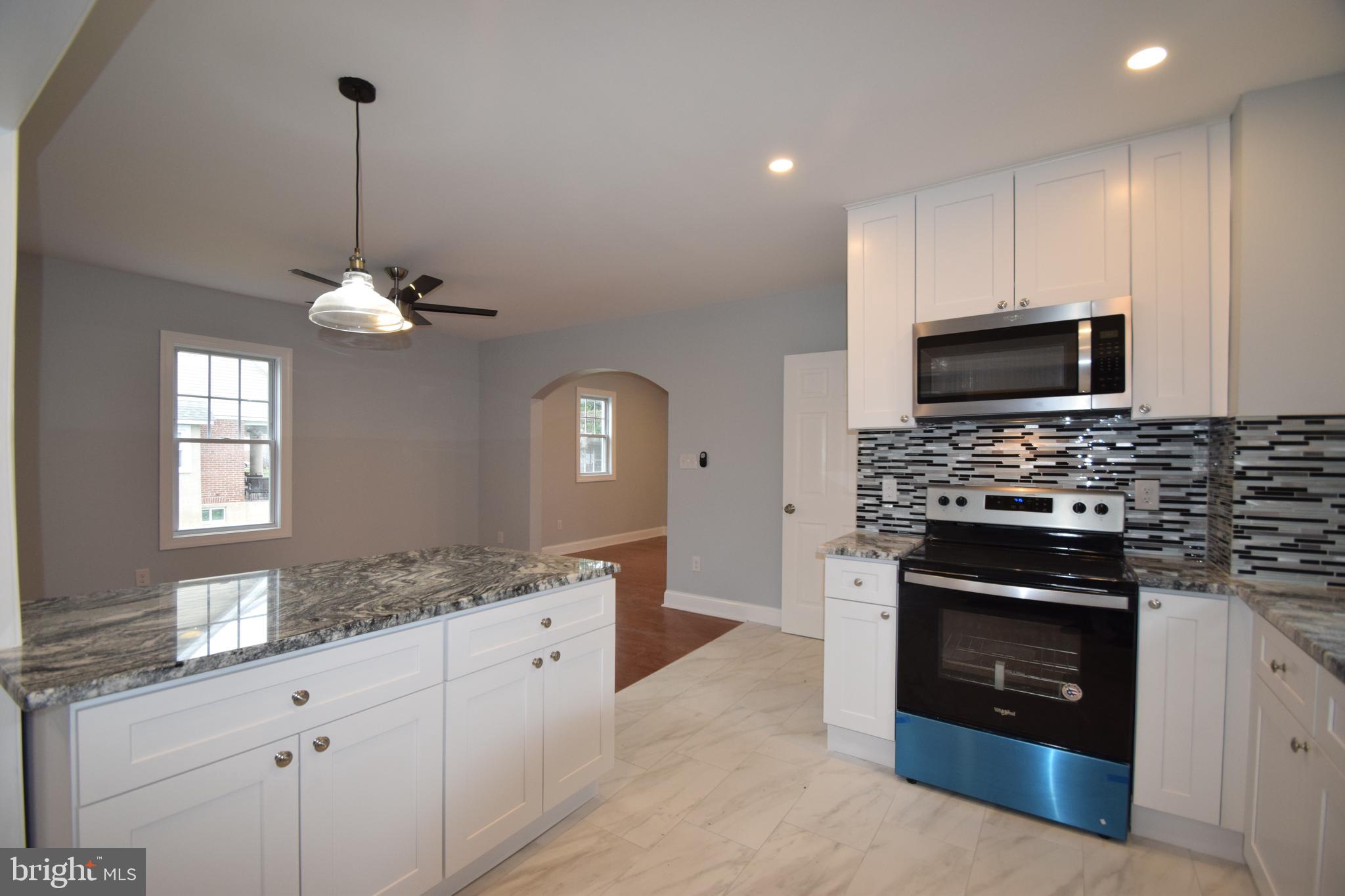 22 West Avon Road Brookhaven, PA 19015 - Photo 10 of 23 Gallery Image 10