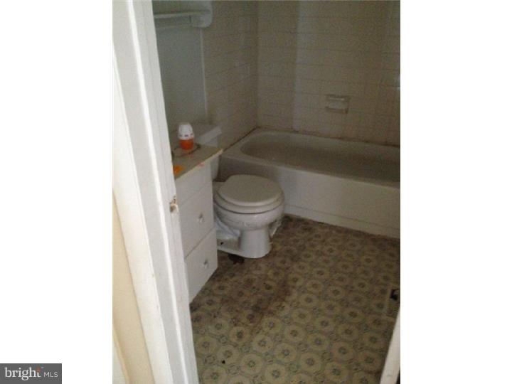 580 Walnut Street Pottstown, PA 19464 - Photo 3 of 6