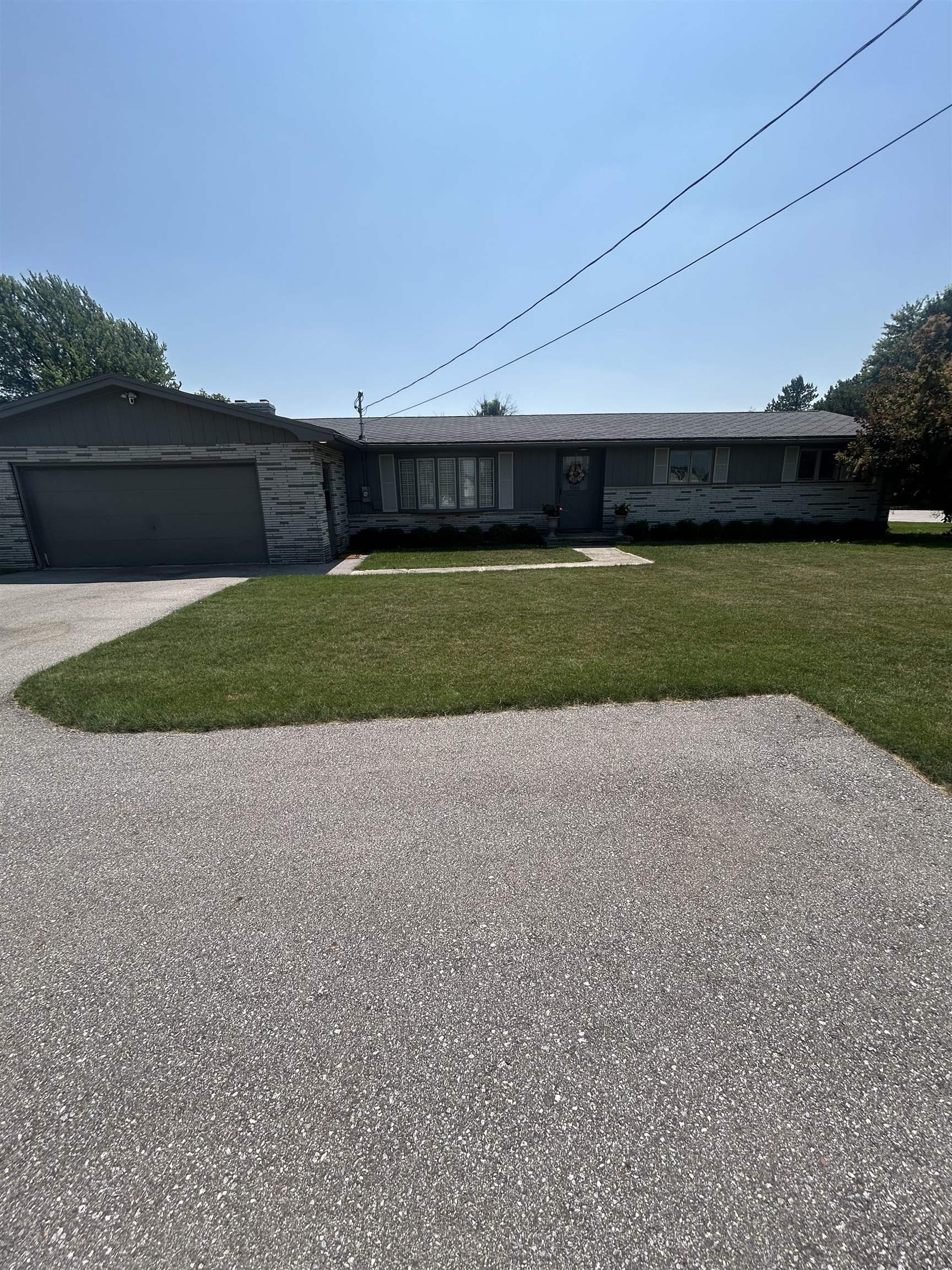 1102 East Beaver Road Kawkawlin, MI 48631 - Photo 1 of 26