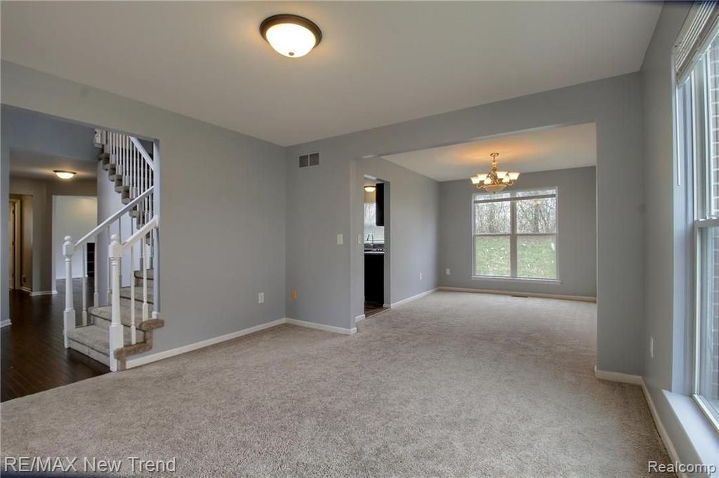 767 Woodfield Way Rochester Hills, MI 48307 - Photo 9 of 29