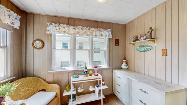 $500,000 | 442 Hannah Avenue, Forest Park, IL 60130