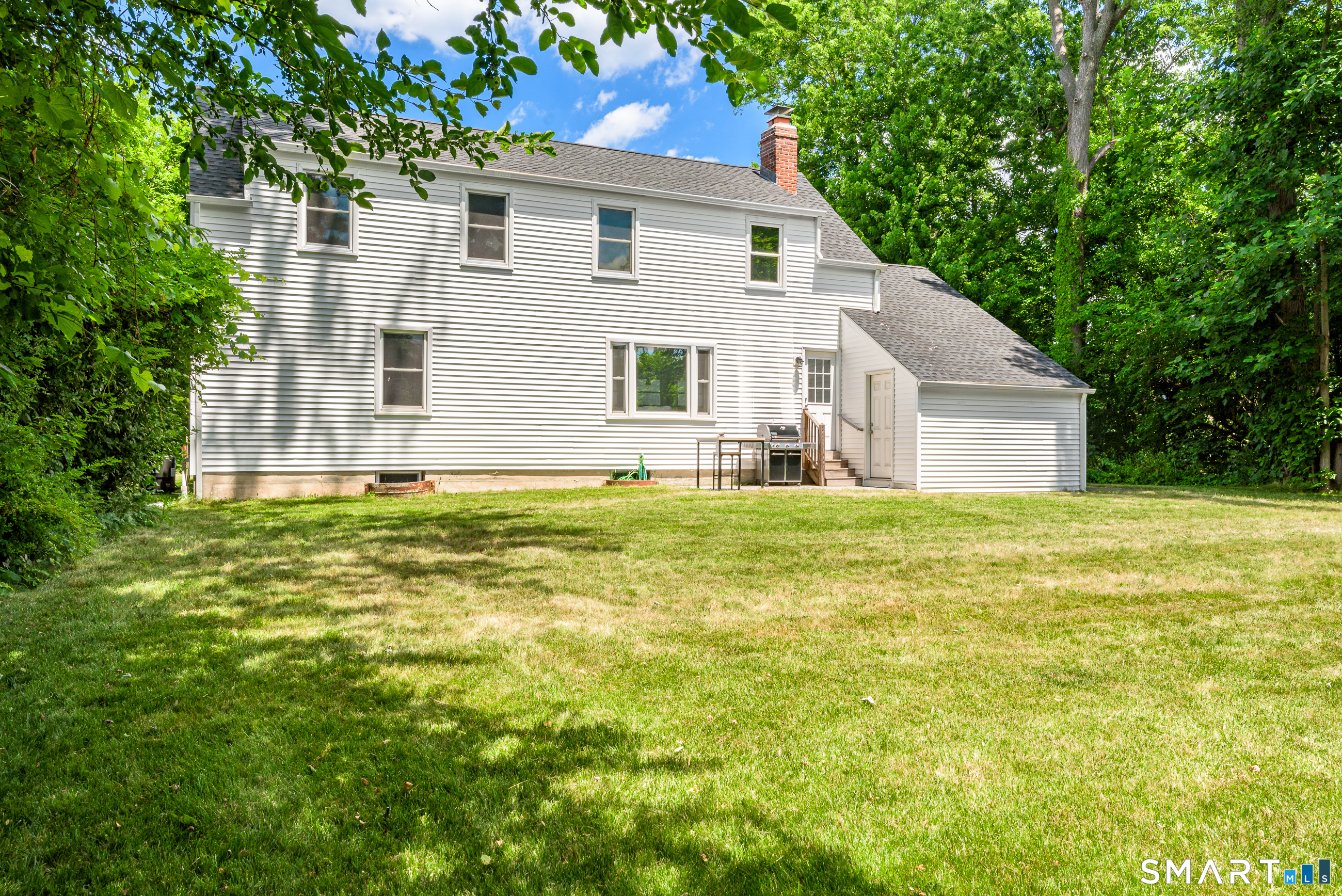 23 Ludlow Road Windsor, CT 06095 - Photo 31 of 37