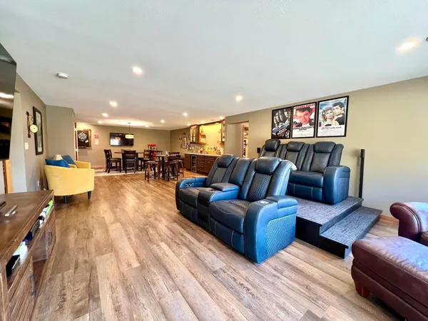 $899,500 | 30915 296th St Way, Red Wing, MN 55066