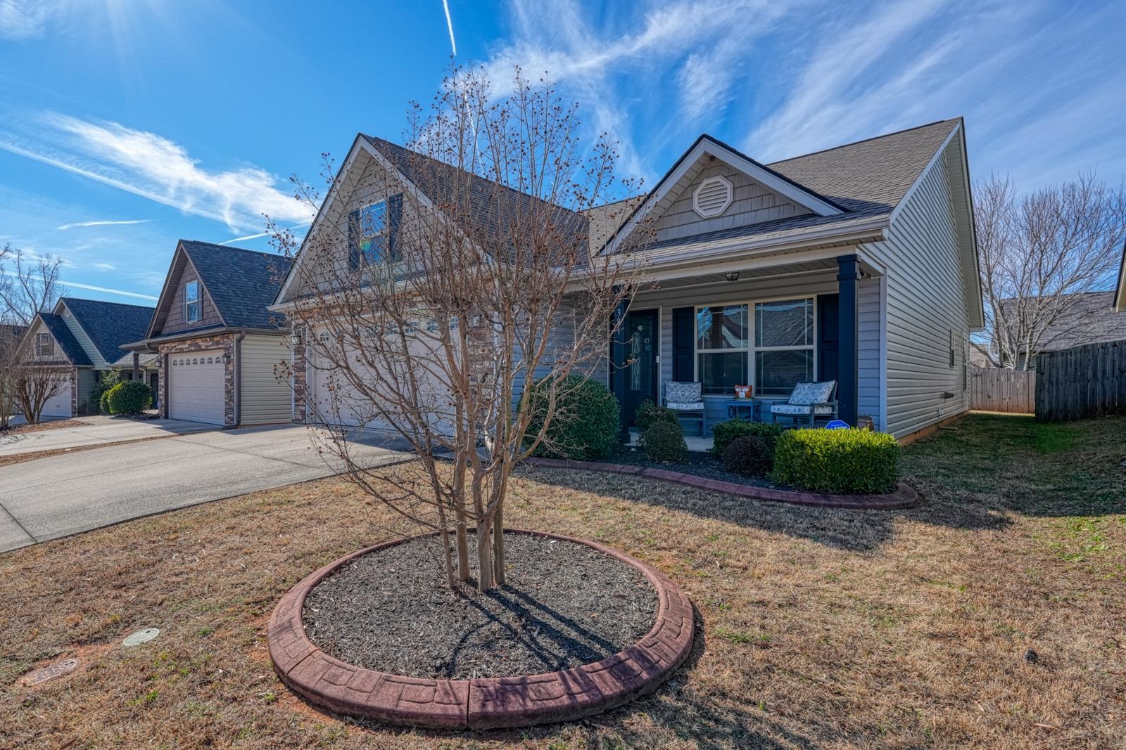 391 Aniken Circle Boiling Springs, SC 29316 - Photo 2 of 30